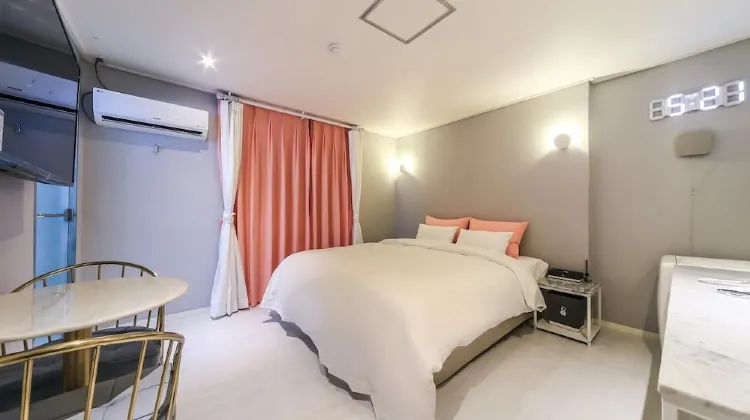 Hotel Momo Juice 部屋