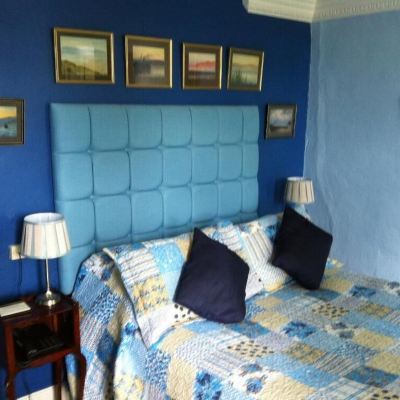 Double Room, Ensuite (Small)