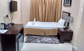 Hotel Grand Palace - Housity