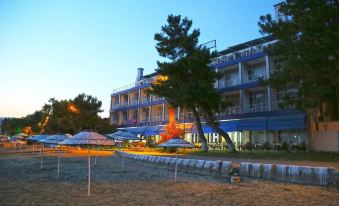 Alevok Hotel - Housity