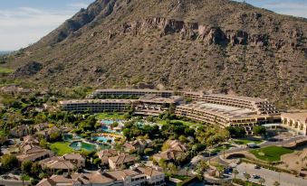 The Canyon Suites at the Phoenician, a Luxury Collection Resort, Scottsdale