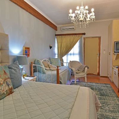 Family Room, 1 Bedroom (Double/Family for 3 persons)