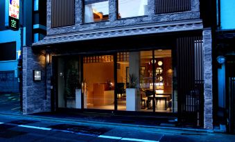 Kyoto Shinmachi Rokkaku Hotel Grandereverie