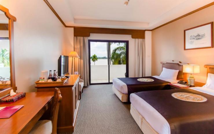 高级河景双床房