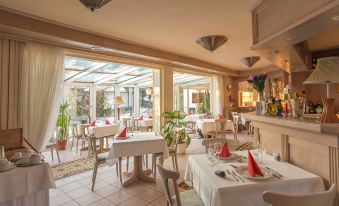 Ambiente Hotel Garni - Housity