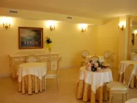 Hotel Motel Gold Hotel a Calcinate