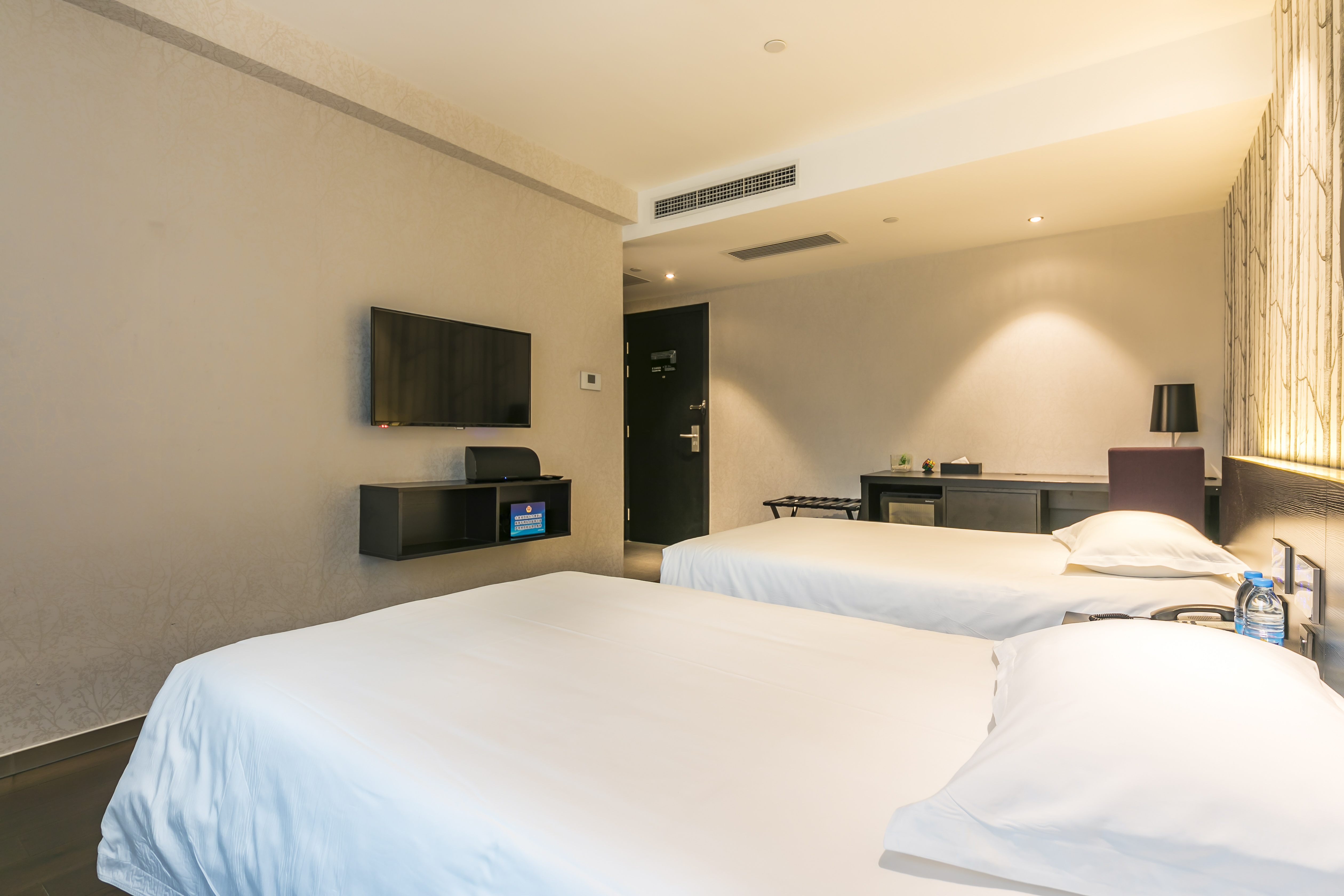 商务双床房（小冰箱）