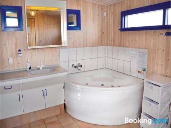 Holiday Home Risvej IV Three-Bedroom Holiday Home