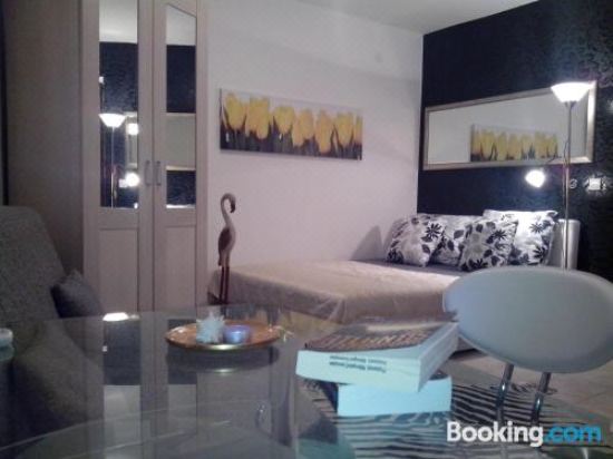 一室房（带阳台）