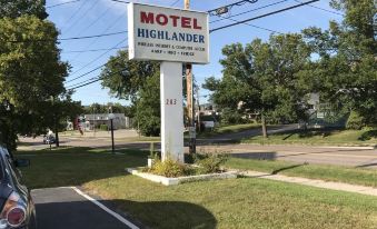 Highlander Inn