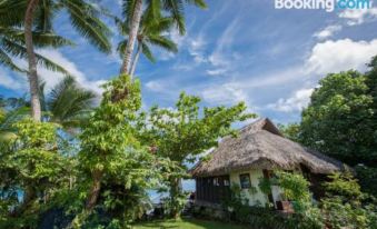 Bora Bora Bungalove - Housity
