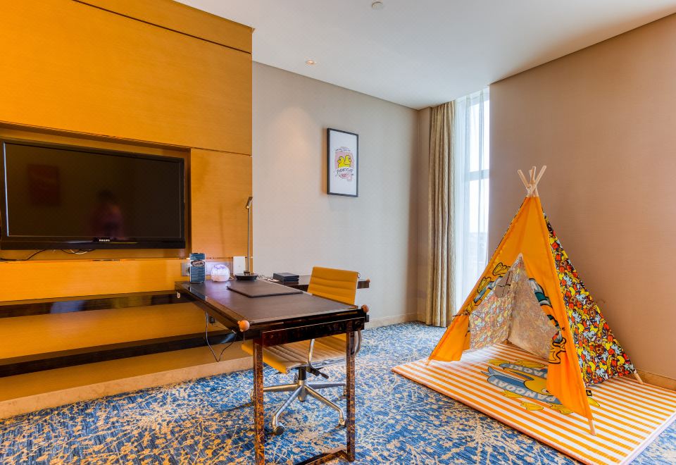 小黃鴨親子主題房