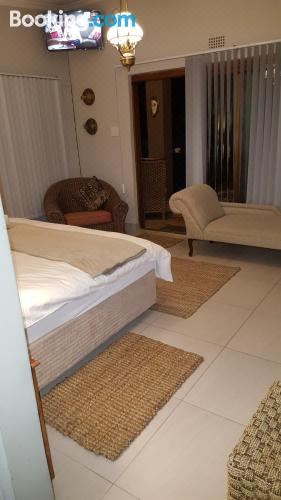 双人或双床房享有园景