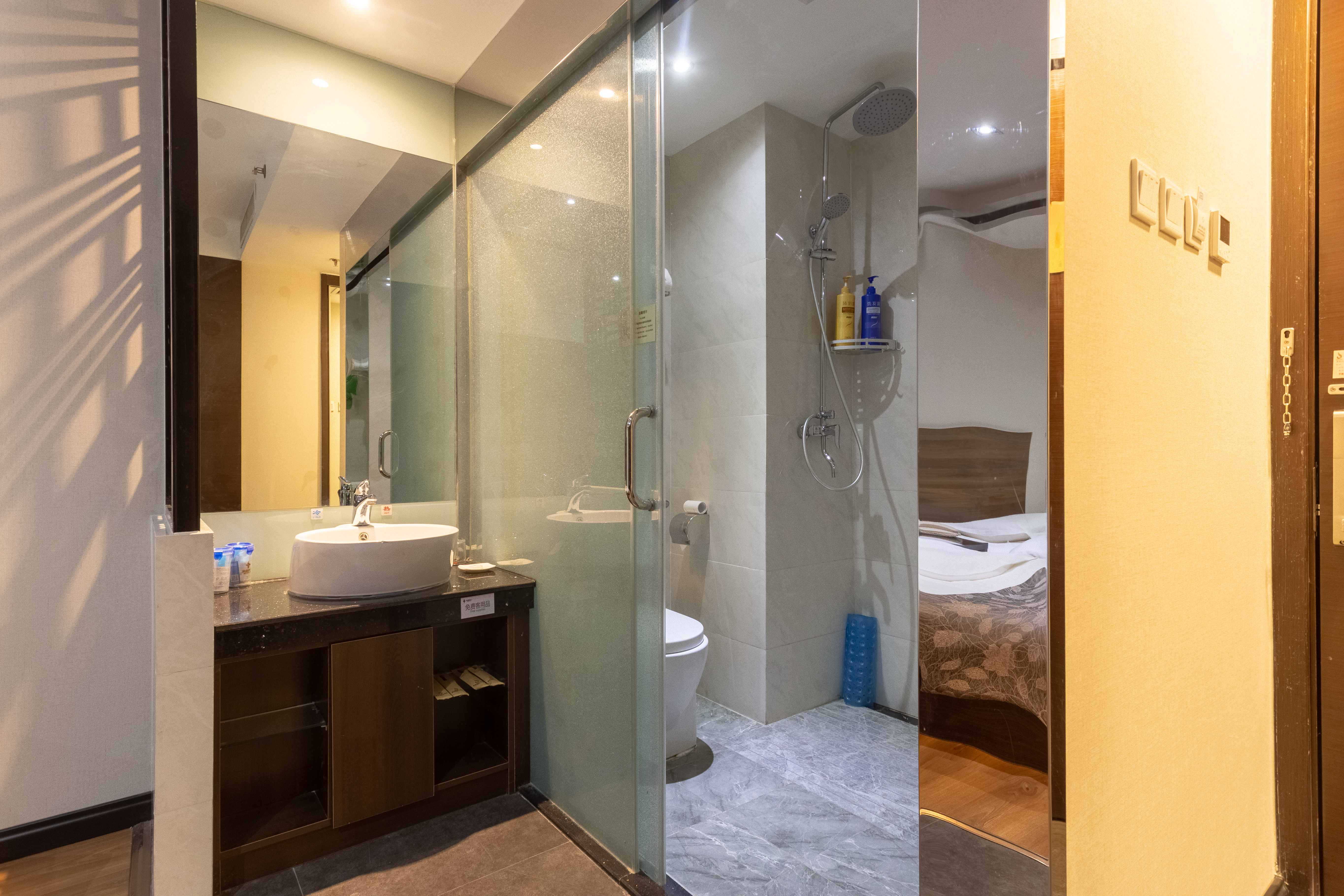 经济标准间（无窗）