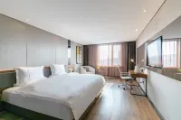 Longkou Grand Hotel (Tonghailu)
