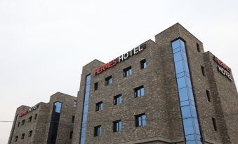 Pyeongtaek Hermes Hotel