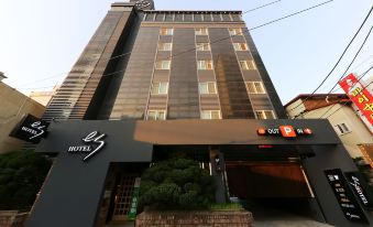 Cheongju Hotel ES