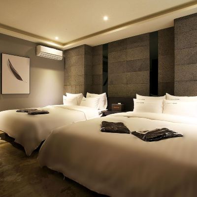 VIP Twin Room With Bathtub Shower Booth Incheon Boutique XYM 쿠폰