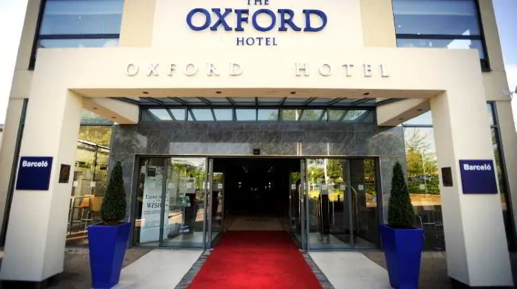 レオナルド ロイヤル ホテル オックスフォード 外観