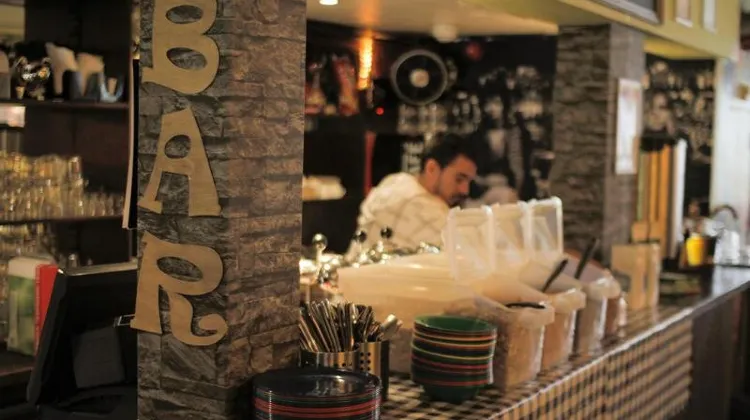 The Flying Pig Uptown 施設