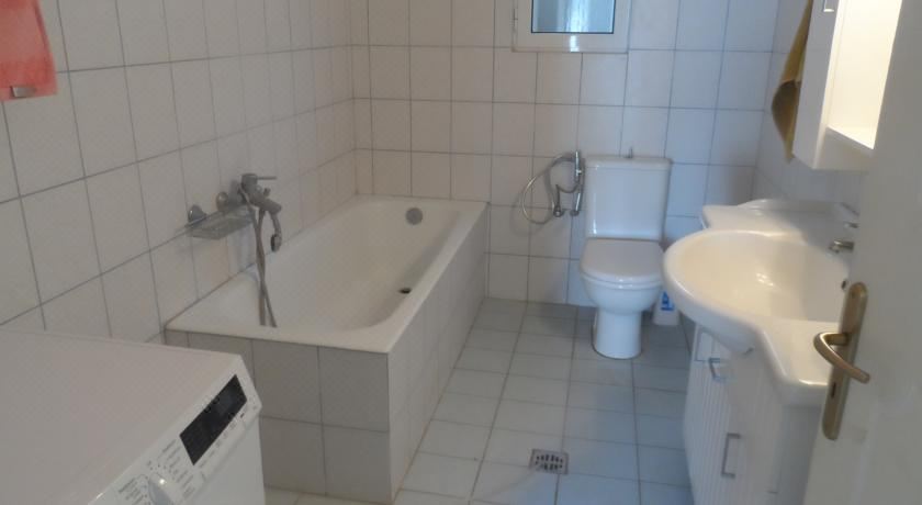 Michalis Holiday Home Three-Bedroom House