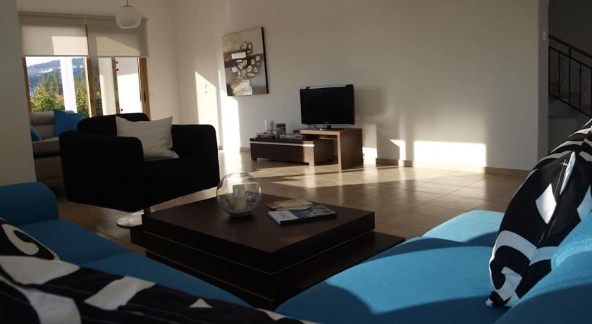 四卧室别墅带私人泳池