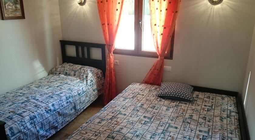 Villa Chabola Two-Bedroom House