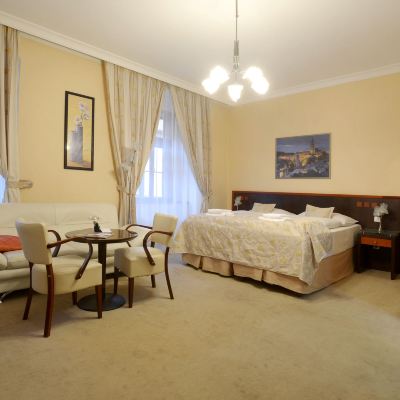 三人間 格蘭酒店優惠