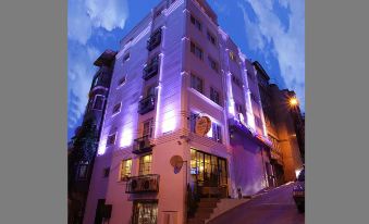 Taksim Santa Lucia Hotel