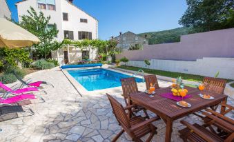 Apartments Villa Roza