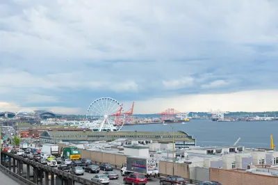 Holiday Inn Express & Suites Seattle Downtown - Lake Union by IHG Hotels in 