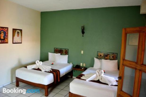 Hotel Aldama四人房