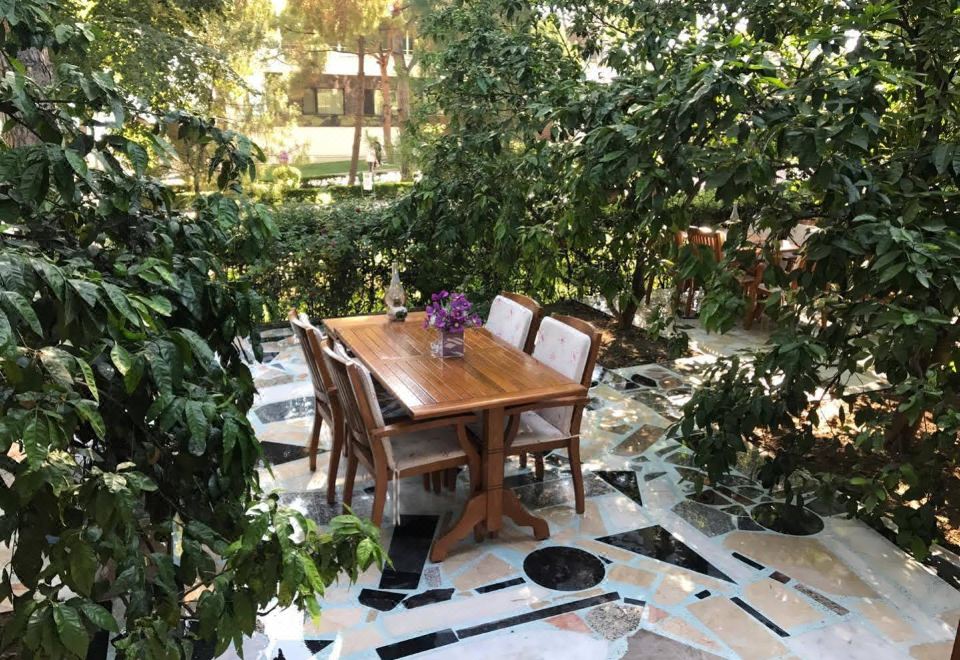 Hotel Pekcan Otel, Exterior, Garden