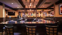 Cartier Place Suite Hotel