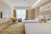 Vienna Hotel (Shou County Jingrun Central City)