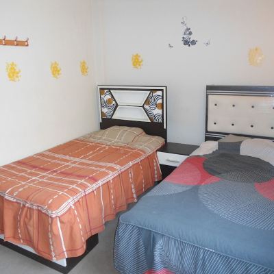 Twin Room, 2 Twin Beds, Private Bathroom