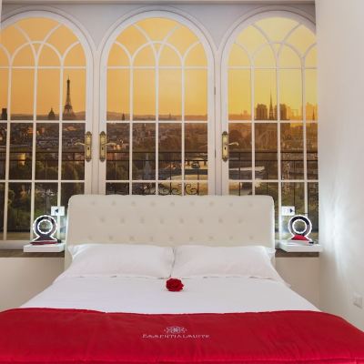 Exclusive Room, 1 Queen Bed (Room Love)