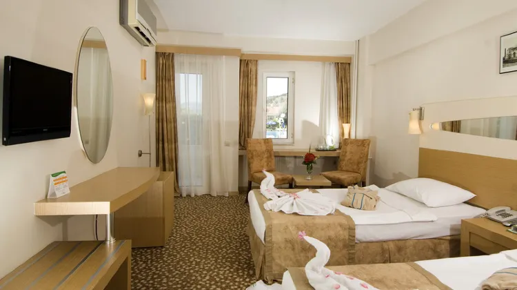 リカス リバー サーマル ホテル 部屋