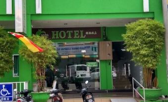 Green Hotel