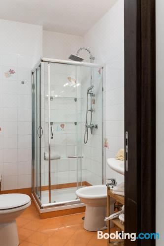 两卧室公寓 - 带露台