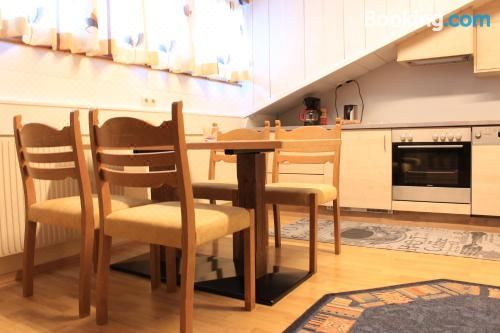 一卧室公寓（带阳台）