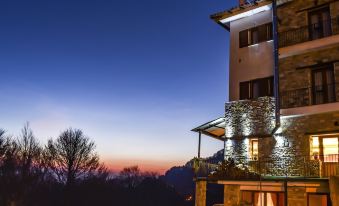 Tasia Mountain Hotel