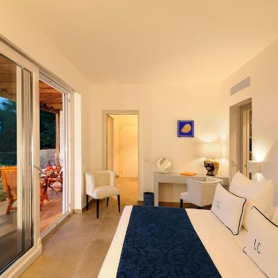 Suite (Presidiana) Hotel le Calette Promo Code