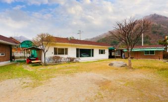 Gapyeong Dolmaru Pension