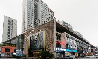 Secret Garden Hotel (Chongqing 9th Street)