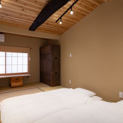 Japanese Style Room, Isami