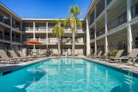La Quinta by Wyndham Orange County Airport