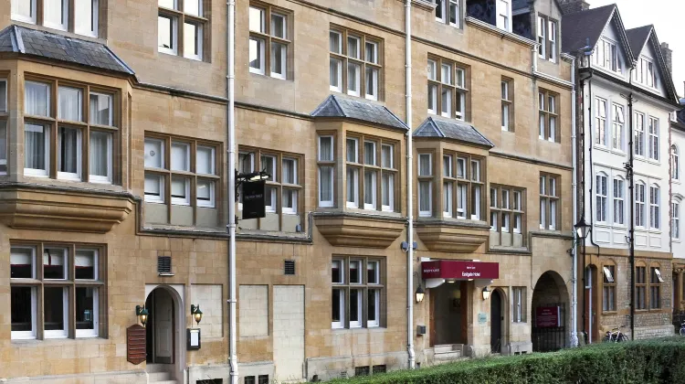 メルキュール オックスフォード 外観