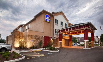 Best Western Plus Boardman Inn  Suites