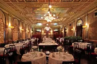 Grand Hotel Plaza